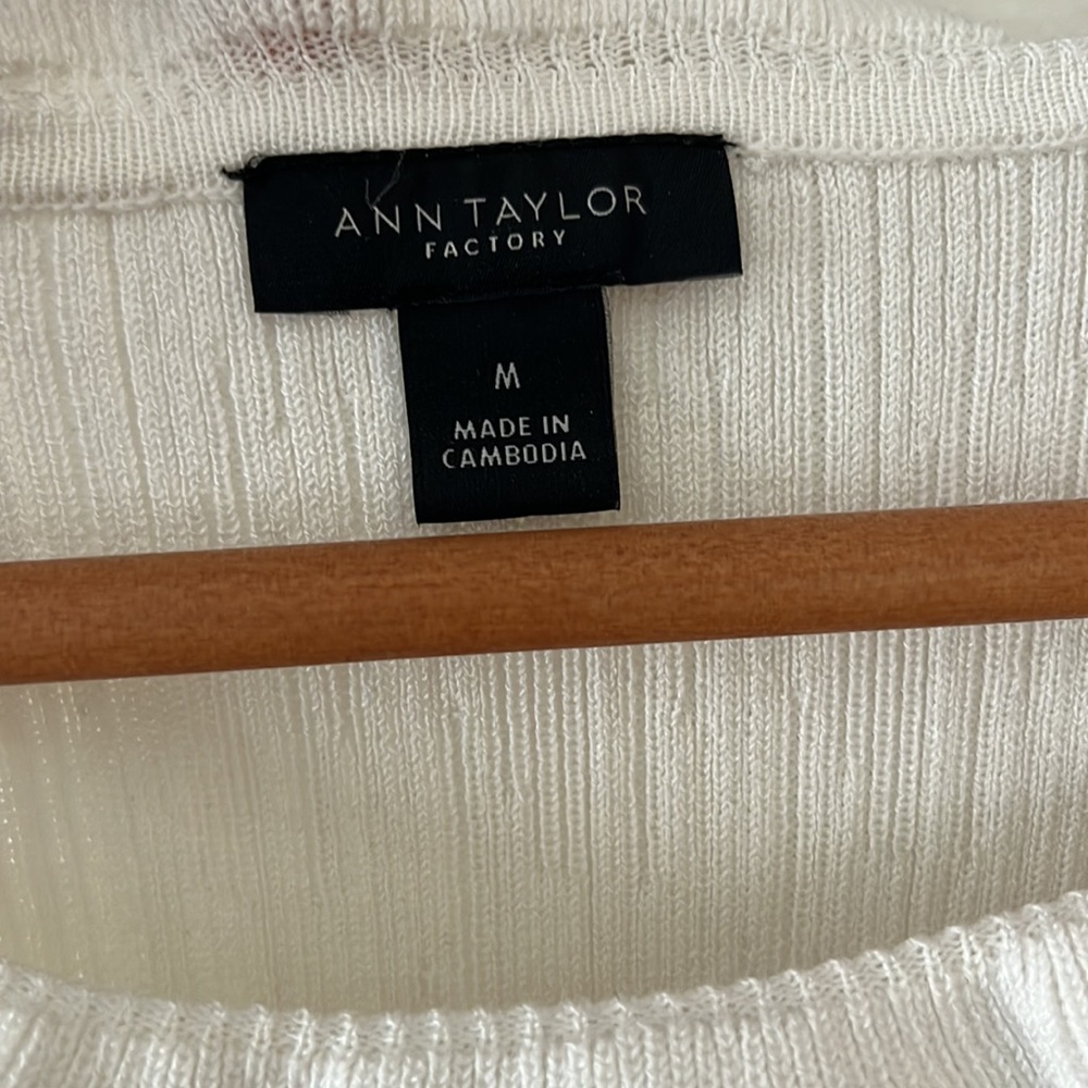 Ann Taylor Ruffle Tank - Picture 3 of 3